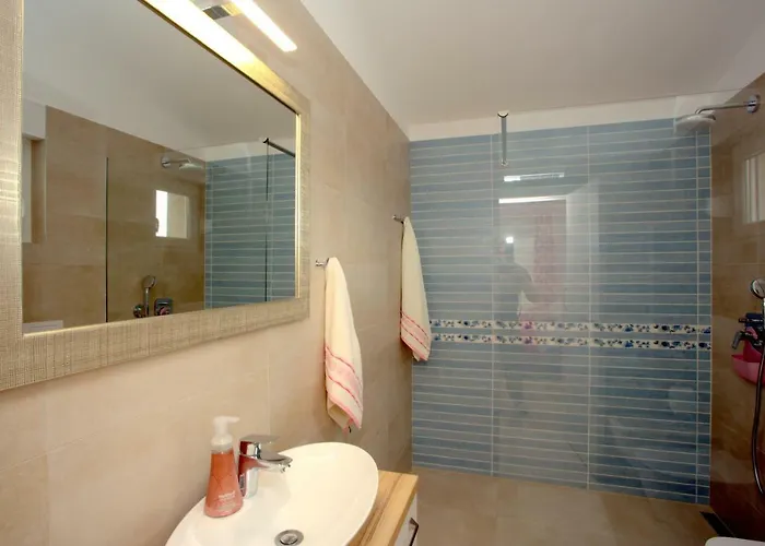 Villa Luxury Lidija *