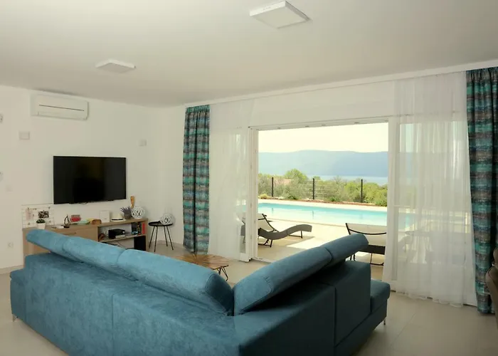Luxury Lidija Brzac