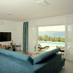 Luxury Lidija Brzac