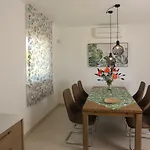 빌라 Luxury Lidija Brzac