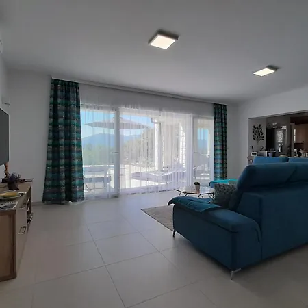 Luxury Lidija Villa