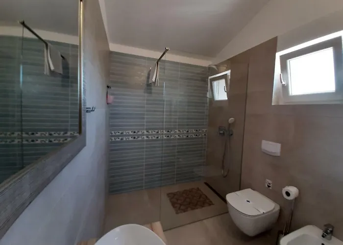 Luxury Lidija * Brzac
