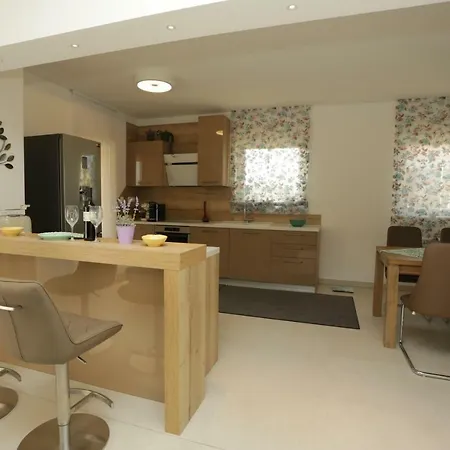 Luxury Lidija Vila *