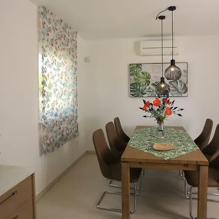 Vila Luxury Lidija Brzac